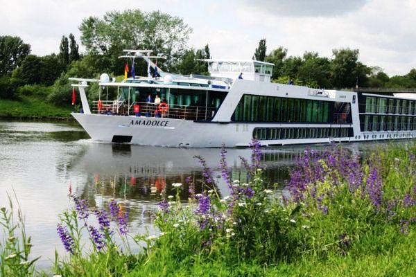 CRUCEROS FLUVIALES DE LUJO MS AMADOLCE AMADEUS WATERWAYS LUXURY RIVER CRUISES MS AMADOLCE GARONNE DORDOGNE RIVER CRUISES CRUCEROS RIO GARONA CRUCEROS RIO DORDOÑA CRUCEROS RIOS FRANCIA CRUCEROS DE LUJO BURDEOS BORDEAUX CROISIERES LUXURY CRUISES FRANCE CRUCEROS FRANCIA WINE CRUISES CRUCEROS VINO CRUCEROS ENOLOGICOS VACACIONES ENOLOGICAS BODEGA #Bodegas #Bordeaux #WineCruises #CrucerosLujo #AmaWaterways #AmadeusWaterways #Burdeos #RioGarona #RioDordoña #CrucerosFrancia #FranceCruises #FranceCroisieres #Croisieres #Bidaiak #Creuers #Viatges #Vacances #AmaDolce #Bordeaux #Burdeos